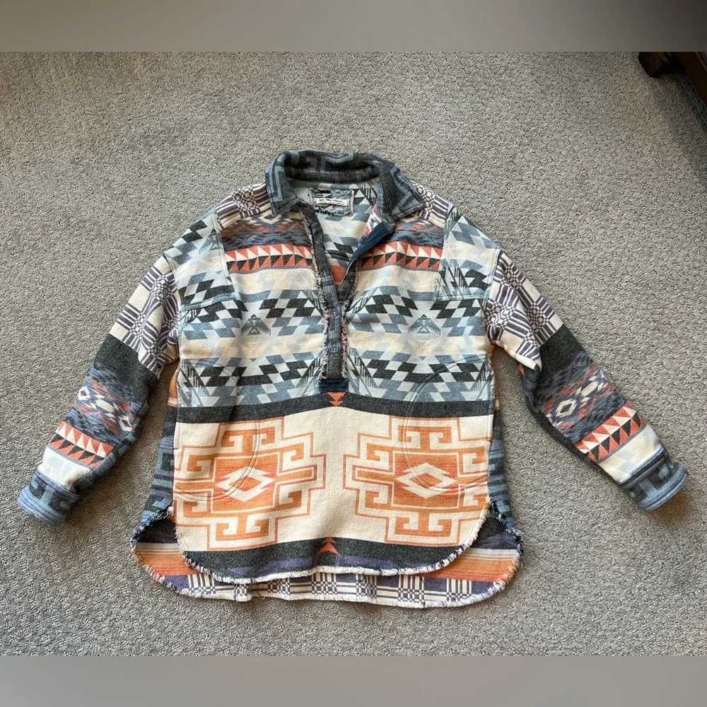Like New We The Free Arizona Sky Pullover - Picture 2 of 5
